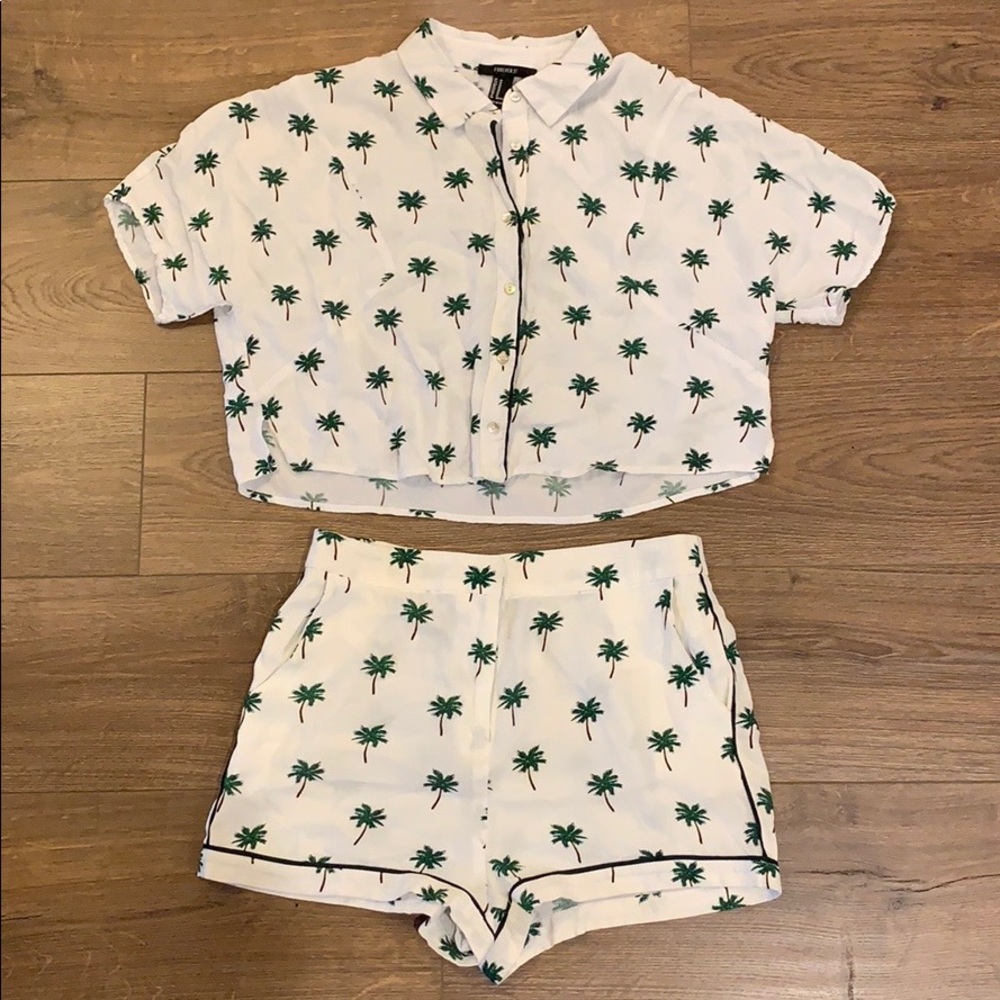Cactus printed shorts